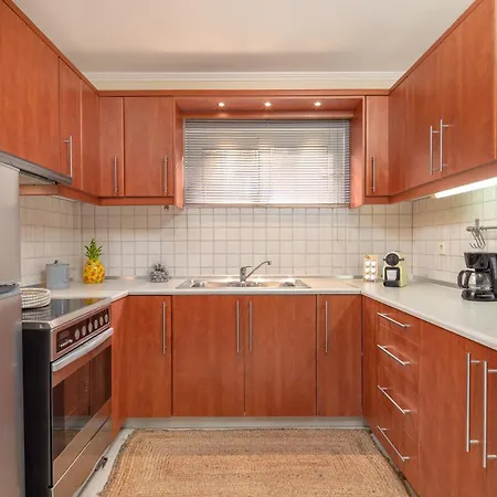Apartamento τ&g Alepou